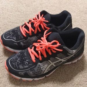 Asics Gel-Kayano 22